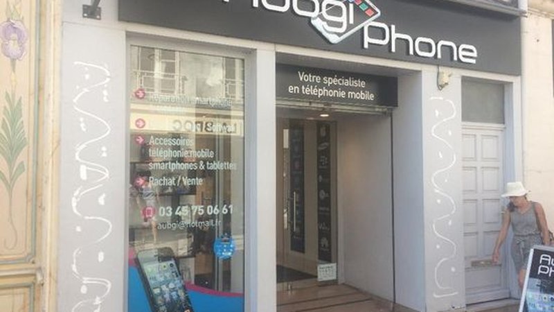 Aubgi Phone
